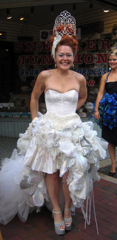 wedding-dress-corset